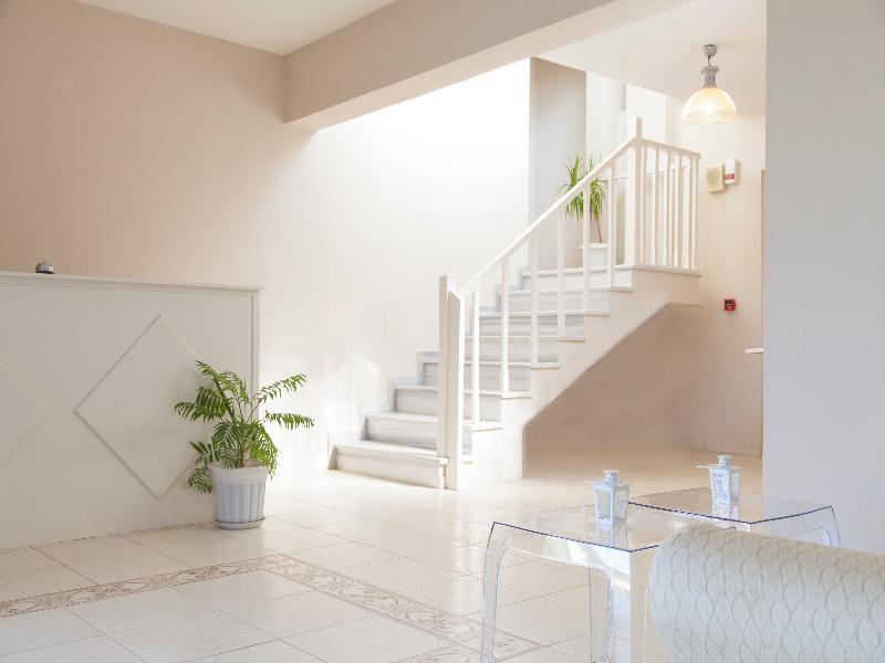 Sofi Hotel Ликсури Екстериор снимка